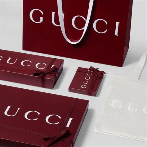 servizio personalizzato gucci|gucci in store service.